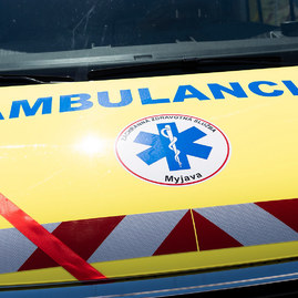 Zväčšiť fotografiu - V myjavskej nemocnici uviedli do života nové sanitné vozidlo rlp - 20200710_MY_NsP_sanitka_006w