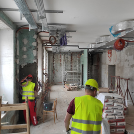 Zväčšiť fotografiu - V myjavskej nemocnici vzniká nové oddelenie multiodborovej intenzívnej starostlivosti - 1614176419261