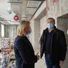 Zväčšiť fotografiu - V myjavskej nemocnici vzniká nové oddelenie multiodborovej intenzívnej starostlivosti - IMG_20210217_134955