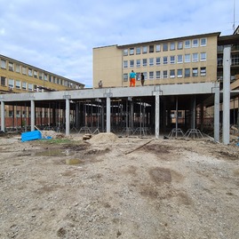 Zväčšiť fotografiu - V považskobystrickej nemocnici napreduje výstavba moderného diagnostického centra - 20201008_141115