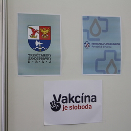 Zväčšiť fotografiu - Veľkokapacitné krajské očkovacie centrá premiérovo očkujú už aj vakcínou pfizer/biontech - IMG_0042
