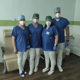 Zväčšiť fotografiu - Výnimočných zdravotníkov môžete nominovať už len do 15. apríla! - 262259574_1677528679084377_7800351770956800910_n