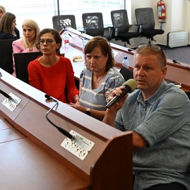 Zväčšiť fotografiu - Župa pokračuje v edukácii odborných zamestnancov v zariadeniach sociálnych služieb