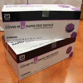 Zväčšiť fotografiu - Župa pomáha pri testovaní - IMG_2522