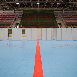 Zväčšiť fotografiu - Župa začne veľkokapacitne očkovať už aj v regióne hornej nitry - TSK_VKOC PD_príprava_mini (43 of 47)