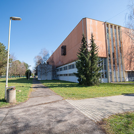Zväčšiť fotografiu - Župa začne veľkokapacitne očkovať už aj v regióne hornej nitry - TSK_VKOC PD_príprava_mini (46 of 47)
