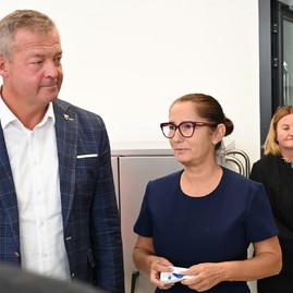 Zväčšiť fotografiu - Župné nemocnice zvyšujú výkonnosť a postupne ozdravujú svoje hospodárenie