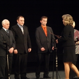Horná nitra slávnostne poctila šíriteľov kultúry - Kultura5-2009-oceneni-procner-mokry-duris