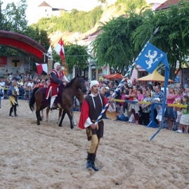 Župan a matúš čák otvorili trenčianske historické slávnosti - P1012754-3jpg
