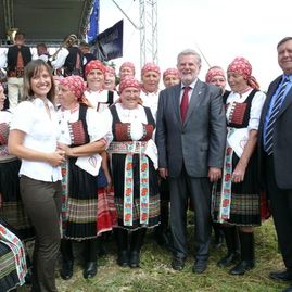 Veľká javorina privítala účastníkov slávností bratstva čechov a slovákov - P1250039