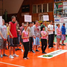 Basketbalisti handlovej