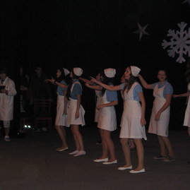Folklórny súbor  Véna oslavoval 