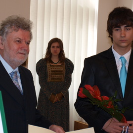 V galérii m. a. bazovského v trenčíne prevzalo ocenenie 21 pedagógov - P3287828