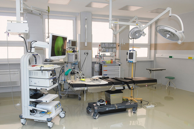 Z ušetrených približne 22 miliónov eur takmer tretina poputuje do krajských nemocníc