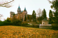Adventný kalendár deň jedenásty - kraj hradov a zámkov - Bojnice-zámok jeseň