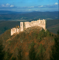 Adventný kalendár deň jedenásty - kraj hradov a zámkov - Uhrovec-hrad