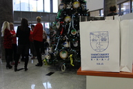 Brány piateho vianočného trhoviska na župnom úrade sa uzavreli - IMG_1913
