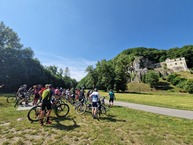 Zväčšiť fotografiu - Cykloturisti si trenčiansky kraj obľúbili - 20220617_094201