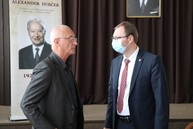 Zväčšiť fotografiu - Ďalšou aktivitou si uhrovec uctil jedného zo svojich významných rodákov - IMG_3182