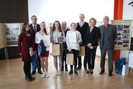 Zväčšiť fotografiu - Ďalšou aktivitou si uhrovec uctil jedného zo svojich významných rodákov - IMG_3254