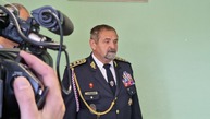 Zväčšiť fotografiu - Defibrilátory s poradovými číslami 53 a 54 odovzdané, ku koncu sa blíži aj mesiac úcty k starším - 20221023_122336
