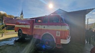 Zväčšiť fotografiu - Defibrilátory s poradovými číslami 53 a 54 odovzdané, ku koncu sa blíži aj mesiac úcty k starším - 20221023_124411