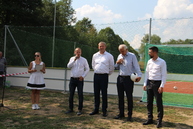 Deň obce poluvsie sa niesol v duchu slávnostného otvorenia nového multifunkčného ihriska, v neďalekej malinovej oslavovali 680. výročie prvej písomnej zmienky - IMG_0033
