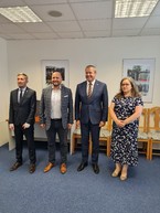 Zväčšiť fotografiu - Do obranného priemyslu v kraji by mohli prúdiť milióny eur - 20210701_120453
