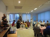 Do predvianočnej prípravy sa zapojili aj klienti css – bystričan - m_DSCN2873