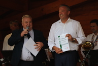 Zväčšiť fotografiu - Do výbavy dobrovoľných hasičov z vrchteplej pribudol defibrilátor - IMG_2724
