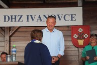 Zväčšiť fotografiu - Dobrovoľní hasiči v ivanovciach oslávili sto rokov služby a pomoci ľuďom