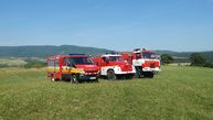 Zväčšiť fotografiu - Dobrovoľní hasiči z nitrianskeho rudna zachránili ľudský život - automobily DHZ Nitrianske Rudno