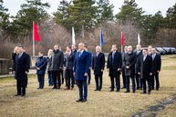 Zväčšiť fotografiu - Dva bratské národy sa opäť stretli na veľkej javorine