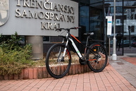 Zväčšiť fotografiu - Ekologické pracovné cesty na dvoch kolesách - TSK_elektrobicykel_mini (8 of 12)