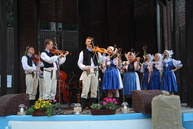 Folklór oslavoval, na myjave sa už po šesťdesiatykrát stretli domáce a zahraničné folklórne súbory, v starej turej sa po piatykrát diali divné veci - IMG_0285