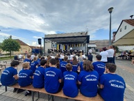 Zväčšiť fotografiu - Folklórna sobota v podaní jubilejných trenčianskych folklórnych slávností či festivalu dychových hudieb - 20220604_161438