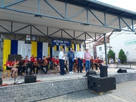 Zväčšiť fotografiu - Folklórna sobota v podaní jubilejných trenčianskych folklórnych slávností či festivalu dychových hudieb - 20220604_164400