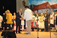 Folklórne podujatia v trenčianskom kraji roztočili sukne desiatkam folkloristiek - NOSITELIA TRADICII (1)