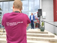 Zväčšiť fotografiu - Galéria jabloň v prievidzi sa nadýchla históriou - IMG_20210901_102831
