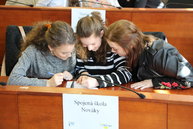 Gymnazisti z prievidze sa vďaka svojim vedomostiam o eú predstavia v národnom kole súťaže mladý európan - rsz_img_4285