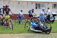 Hendikepovaní cyklisti a známe osobnosti prebicyklovali v rámci parasport24 tour slovenskom približne 400 kilometrov. aby pomáhali... - IMG_0161