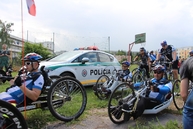 Hendikepovaní cyklisti a známe osobnosti prebicyklovali v rámci parasport24 tour slovenskom približne 400 kilometrov. aby pomáhali... - IMG_0248