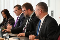 Zväčšiť fotografiu - Hlavní kontrolóri diskutovali o pripravovanej legislatíve