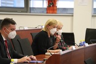 Zväčšiť fotografiu - Hospodárenie kraja bolo aj v prvom polroku 2021 ovplyvnené pandémiou, z tsk reaguje na pripravovanú optimalizáciu siete nemocníc - IMG_2597