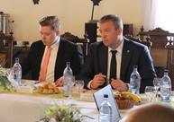 Hostiteľom prvého tohtoročného zasadnutia sk8 bol nitriansky kraj, župani sa stretli v topoľčiankach - IMG_0154