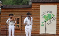 Jasenica počas víkendu žila folklórom, dolinou sa nieslo jasenické nôtenie - IMG_7713