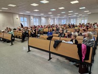 Zväčšiť fotografiu - K ženám by sme sa mali správať s úctou - 20230307_134500