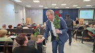 Zväčšiť fotografiu - K ženám by sme sa mali správať s úctou - 20230307_135630