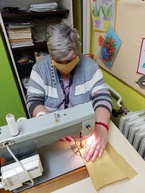 Zväčšiť fotografiu - Klienti a zamestnanci župných zariadení sociálnych služieb sú v tomto období jednou veľkou rodinou - ruska css borik