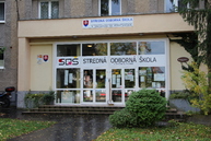 Zväčšiť fotografiu - Kraj kráča s dobou, školu bude zdobiť moderné umenie - IMG_0016